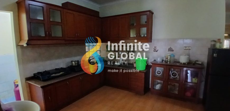 Dijual Cepat 1 Unit Rumah 2 Lantai Tegal Parang