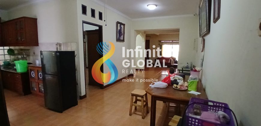 Dijual Cepat 1 Unit Rumah 2 Lantai Tegal Parang