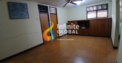 Dijual Cepat 1 Unit Rumah 2 Lantai Tegal Parang