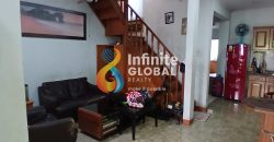 Dijual Cepat Rumah 3 lantai strategis cocok untuk usaha atau kos-kosan