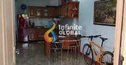 Dijual Cepat Rumah 3 lantai strategis cocok untuk usaha atau kos-kosan