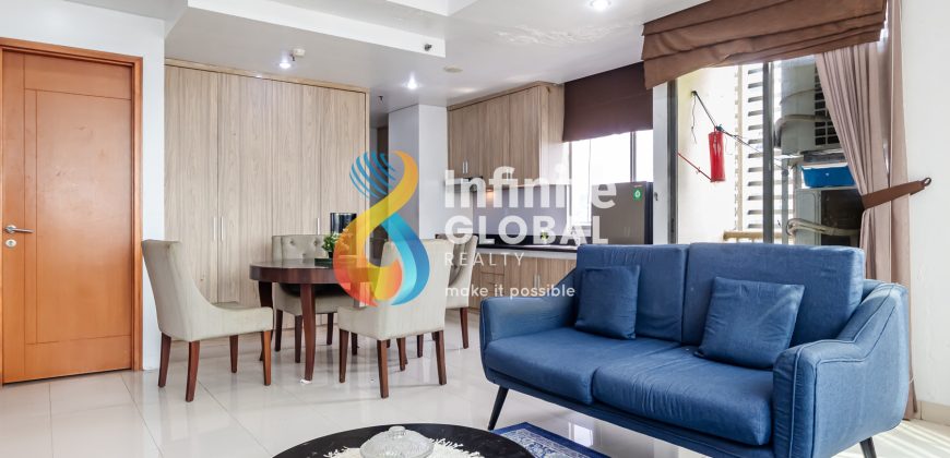 Hunian Nyaman dengan View City & Pool di Kuningan Place