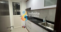 Apartemen Mewah The Kensington Royal Suites 2BR Full Furnished