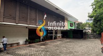 Disewakan Rumah Usaha Area Kebayoran Baru Wijaya