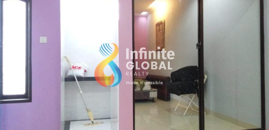 Dijual Cepat Rumah Cantik di Bumi Pelita Kencana SHM & Harga Nego
