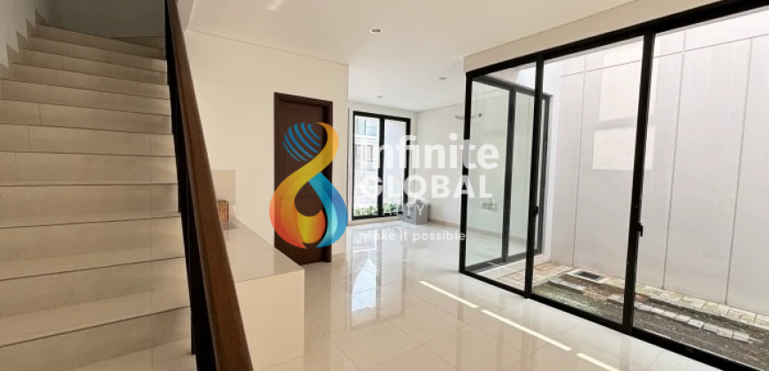 Dijual Cepat Pinewood Summarecon bogor lokasi dekat club house