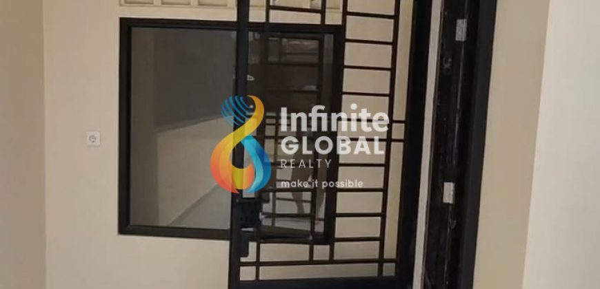 Rumah Baru 3 Lantai Siap Huni di Jembatan 5 Jakbar Hanya Rp 2,3M