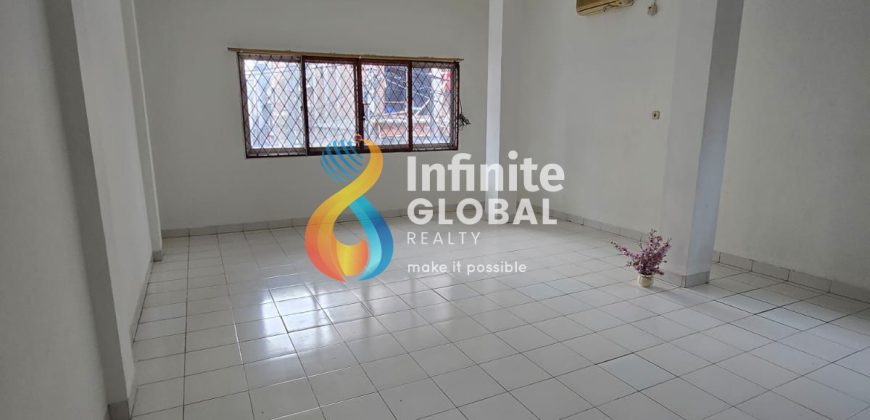 Disewakan Ruko Hoek 3 Lantai Lokasi Strategis Pademangan, Jakarta Utara