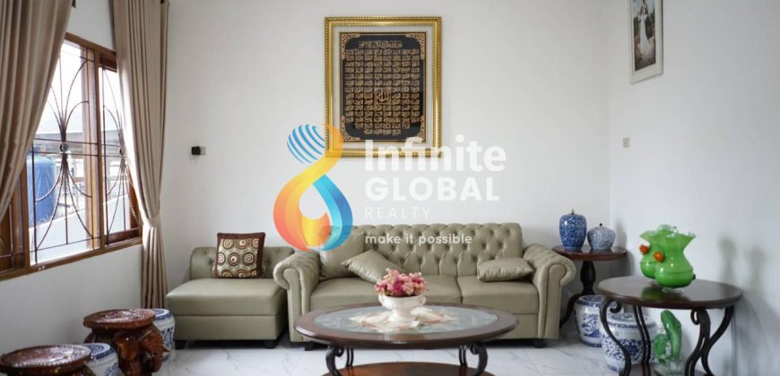 DIJUAL RUMAH MEWAH 2 LANTAI KEBON JERUK SIAP HUNI