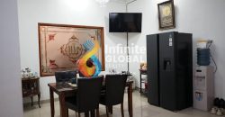 DIJUAL RUMAH MEWAH 2 LANTAI KEBON JERUK SIAP HUNI