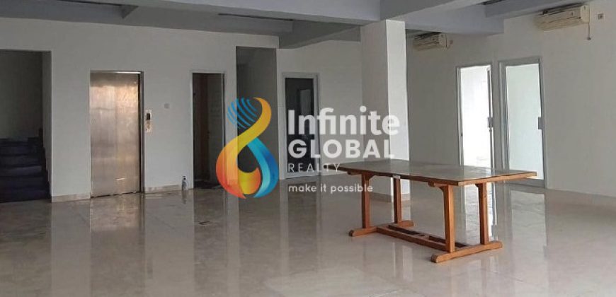 Mini Building Eksklusif di Kawasan Premium Kebayoran Lama