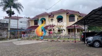 PELUANG EMAS! Beli Villa Tanah Hampir 5000m² di Lokasi Premium Cipanas. Nego Sampai DEAL!