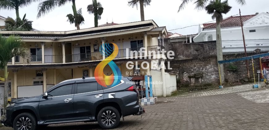 PELUANG EMAS! Beli Villa Tanah Hampir 5000m² di Lokasi Premium Cipanas. Nego Sampai DEAL!