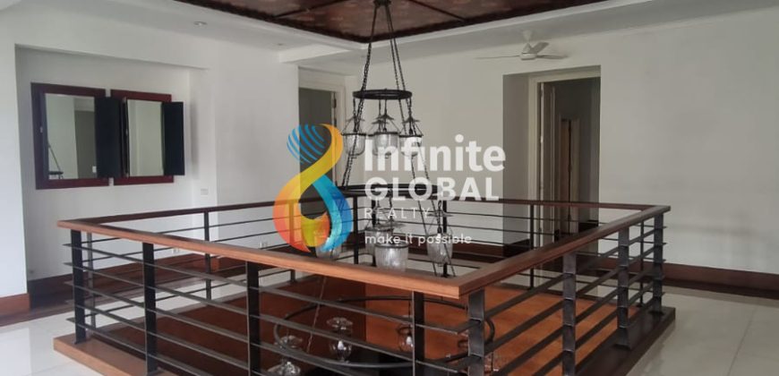 FOR RENT EXCLUSIVE CLASSIC HOUSE KEMANG AREA