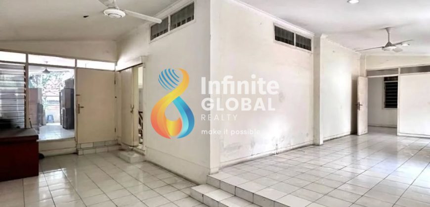 JUAL CEPAT  LOKASI PREMIUM KEBAYORAN BARU RUMAH LAMA TERAWAT, BANGUNAN  SUDAH DIMODIFIKASI UNTUK USAHA