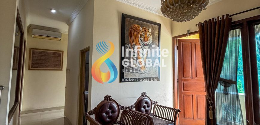 DIJUAL Rumah Kota Wisata Cibubur Semi Furnished
