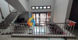 DIJUAL! Rumah Hoek 2,5 Lantai di Kebun Jeruk  Taman Sari, Jakarta Barat