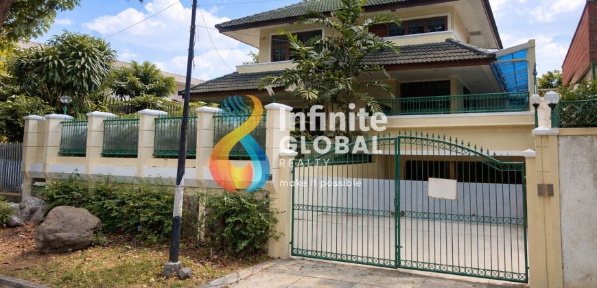 Dijual Rumah Lama Terawat Lokasi Strategis di Pondok Indah