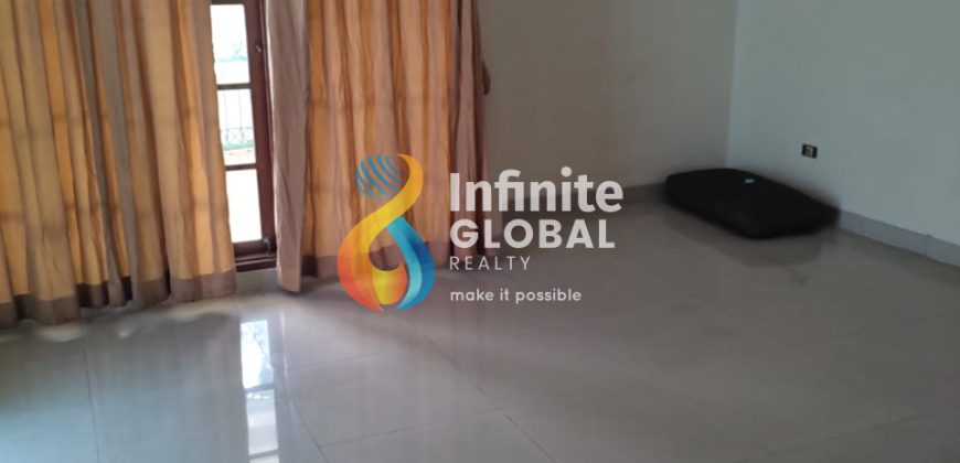 Dijual Rumah Lama Terawat Lokasi Strategis di Pondok Indah