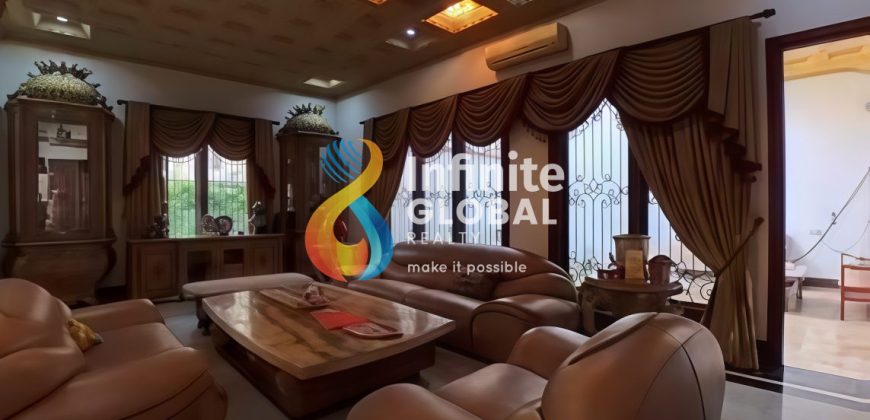 DIJUAL CEPAT! Rumah Mewah Hook 3 Lantai di Permata Buana, Bangunan Premium