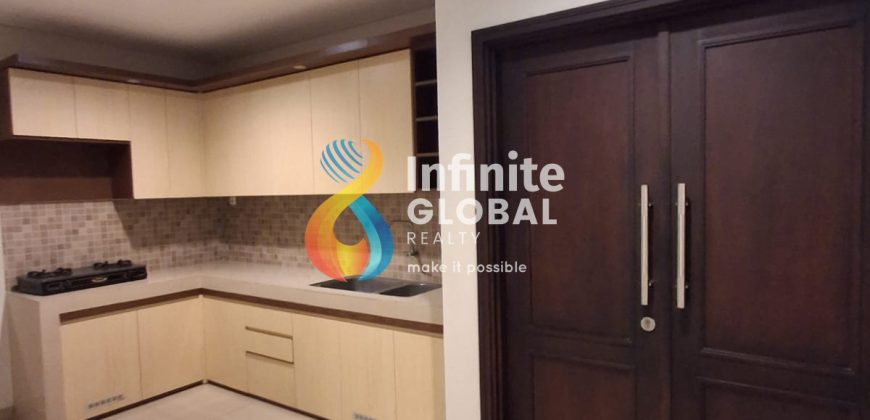 Dijual Rumah Dalam Townhouse Kemang Jakarta Selatan