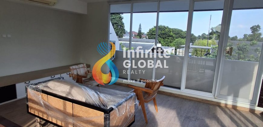 Dijual Rumah Dalam Townhouse Kemang Jakarta Selatan
