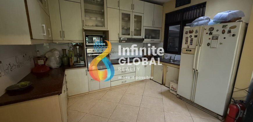 Rumah Compound 3 Unit Cipete Selatan Tanah 1.295 m² SHM
