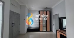 Rumah 3 Lantai Strategis Jakarta Barat Area Gajah Mada Siap Huni