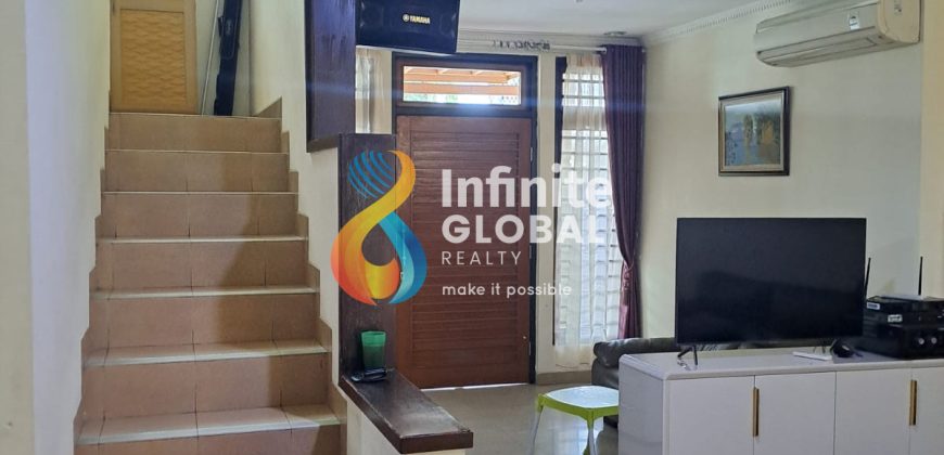 Rare Listing! 2 Unit Gandeng di Taman Semanan Indah Harga Spesial