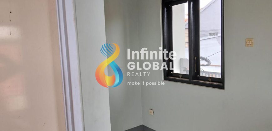 RUMAH SHM SIAP HUNI DI BABAKAN CIHANJUANG RAHAYU HARGA NEGO 800 JUTA!