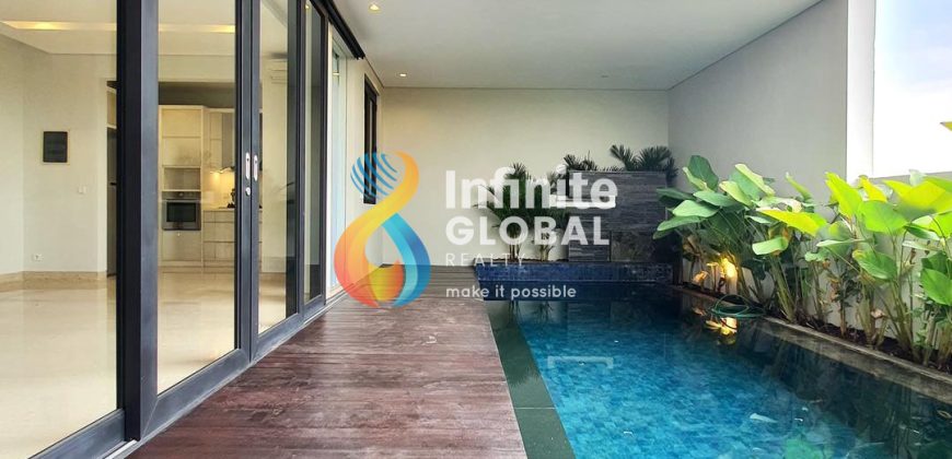 Disewakan Rumah Minimalis Modern di Cilandak Private Pool 3BR Lingkungan Elite