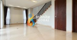 Disewakan Rumah Minimalis Modern di Cilandak Private Pool 3BR Lingkungan Elite