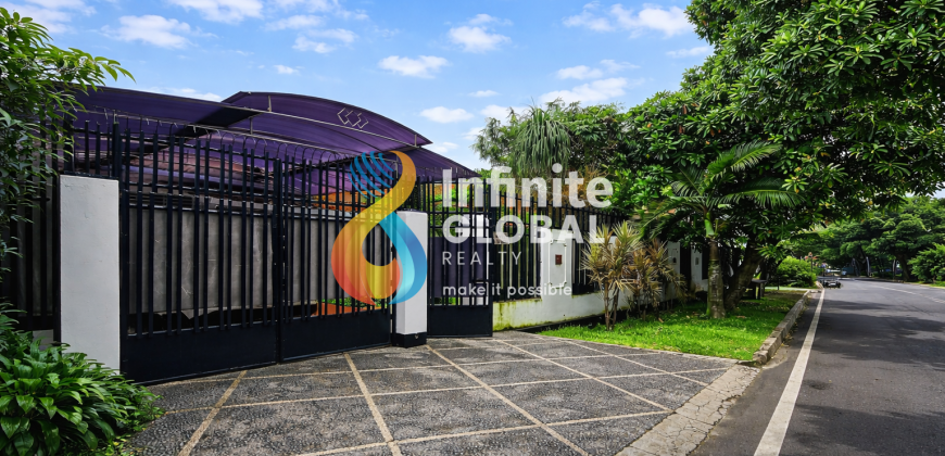 Rumah Tanah 570 m² di Kebayoran Lama Dekat Gandaria City