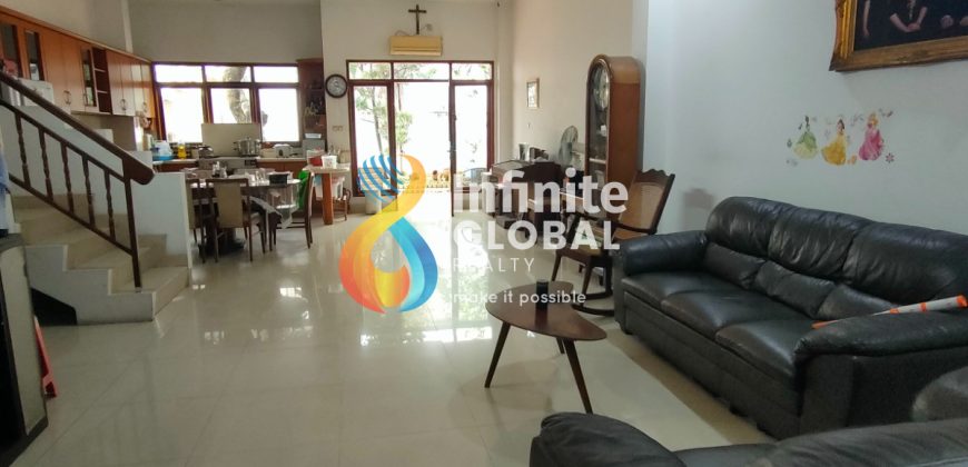 Dijual Properti Komersial LT 400 m² di Pasar Baru Potensi Kost 5 Lantai Bebas Banjir