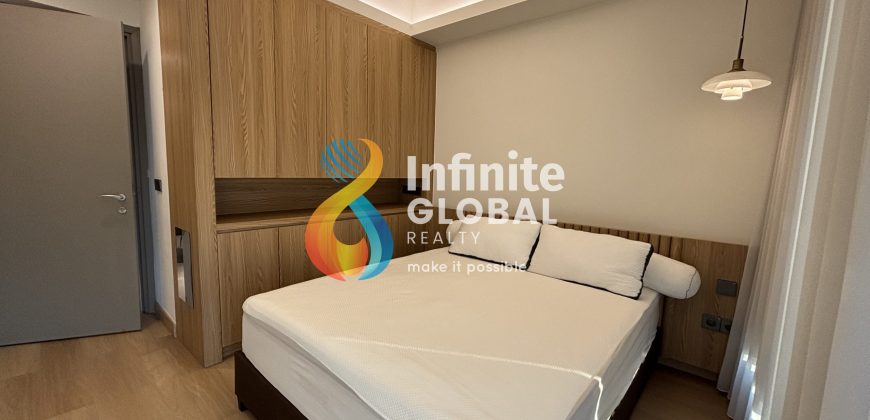 Kensington Addington 3BR Private Lift Middle Floor Full Furnished
