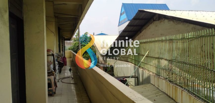 Rumah Besar 3 Lantai di Penjaringan LT 1.139 m² Cocok Gudang Usaha Hunian
