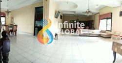 Rumah Besar 3 Lantai di Penjaringan LT 1.139 m² Cocok Gudang Usaha Hunian