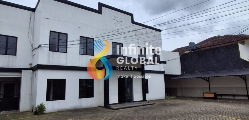 Mini Building 2 Lantai Area Kemang Dekat Mampang LT 823 m² Parkir 10 Mobil