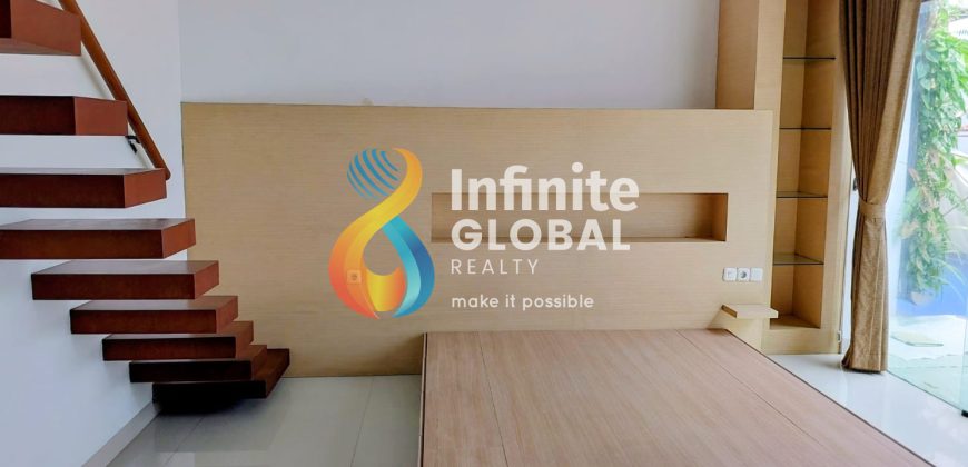 Exclusive 3 Storey Modern Tropical Residence in Cipete Fully Furnished