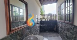 Disewakan Rumah Mewah Kebayoran Baru 6 Kamar Furnished Ada Garden & Pool