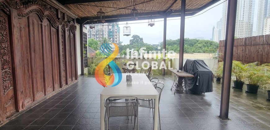 Disewakan Rumah Mewah Kebayoran Baru 6 Kamar Furnished Ada Garden & Pool