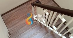 Rumah Modern 2,5 Lantai + Rooftop di Poris Indah – Lokasi Strategis, Harga 1,6 M!
