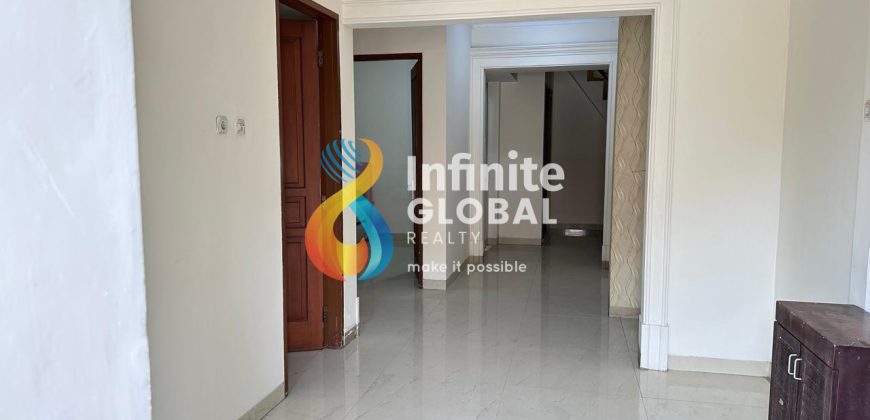 JARANG ADA! RUMAH BESAR 5 KAMAR DI PORIS PARADISE HANYA 2,5 M