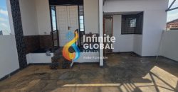 Jual Cepat Rumah Mewah 4 Lantai di Grand Poris Tangerang, Luas Bangunan 310 m²