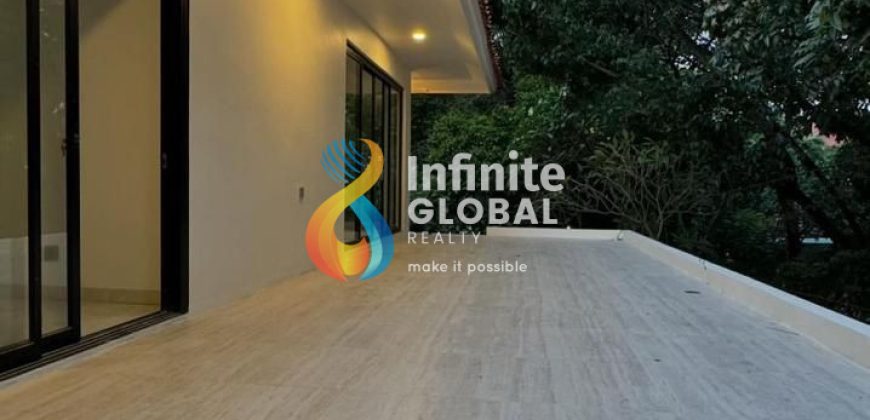 Rumah Besar Kebayoran Baru LT 469 m² Cocok Hunian atau Kantor Parkir 9 Mobil