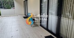 Rumah Besar Kebayoran Baru LT 469 m² Cocok Hunian atau Kantor Parkir 9 Mobil