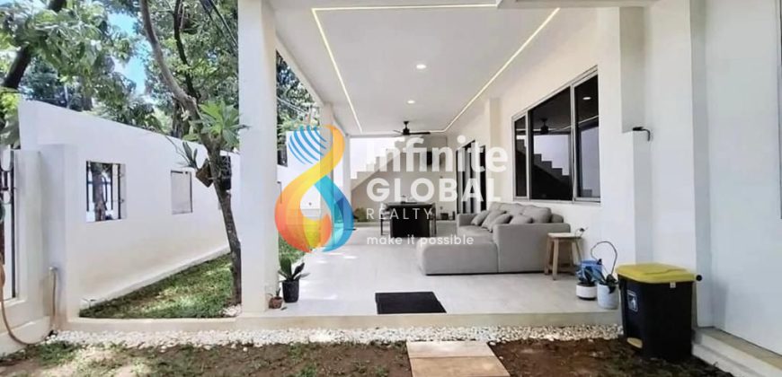 Rumah Besar Kebayoran Baru LT 469 m² Cocok Hunian atau Kantor Parkir 9 Mobil