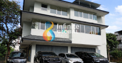 Dijual Ruko Kebayoran Baru Posisi Hook