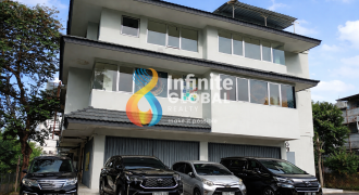 Dijual Ruko Kebayoran Baru Posisi Hook