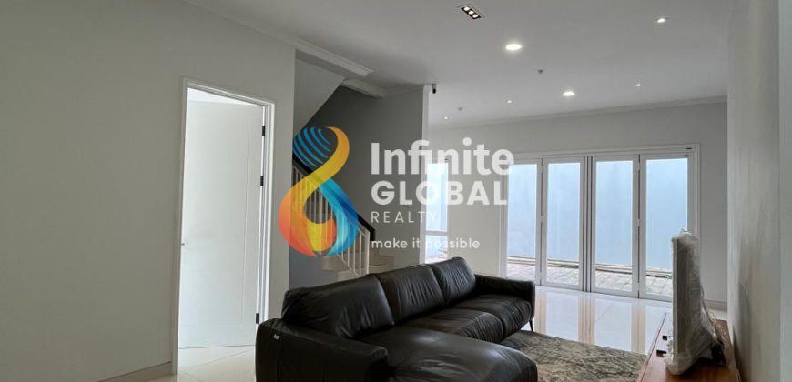 Rumah Smart Home Langka di Pasadena Gading Serpong Semi Furnished, Siap Huni!